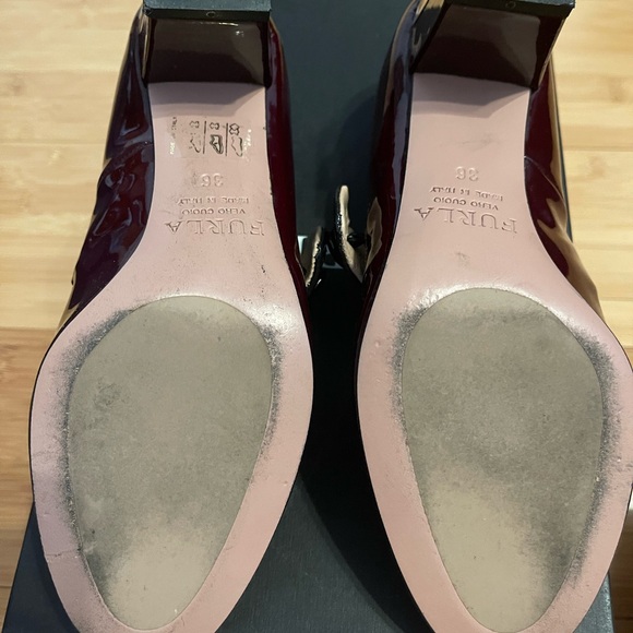 Furla Burgundy and Black Heels - Picture 2 of 4